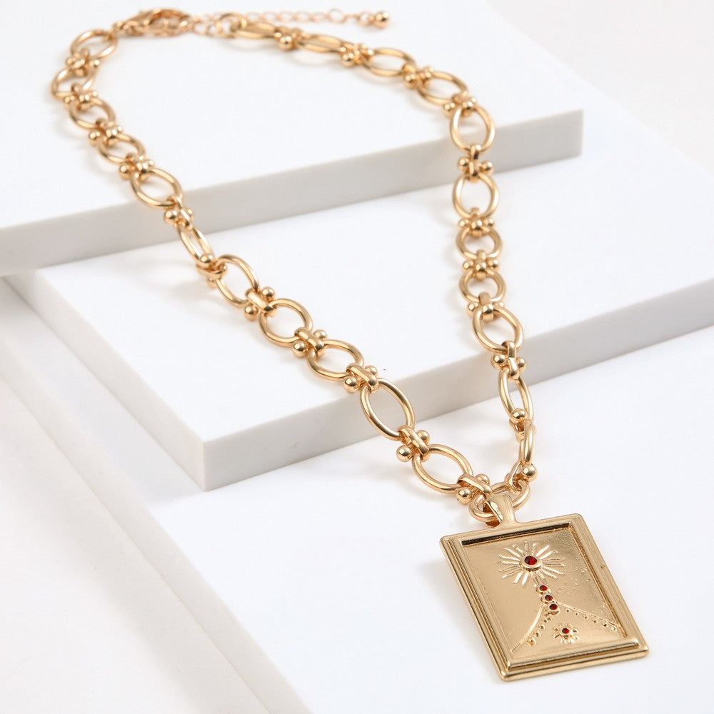 Collar Corto Cloe Dorado Tatienne