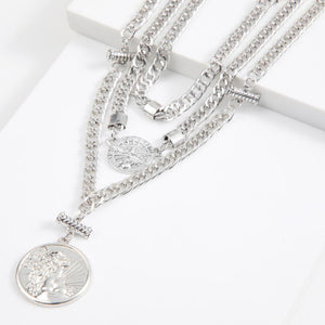 Collar Triple Cadenas Plateado Humana