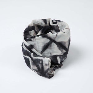 Pañuelo Estampado Urbina Negro Tatienne