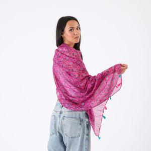 Pañuelo Estampado Girona Floral Fucsia Id