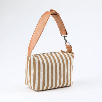 Cartera De Hombro Chloe Beige Humana