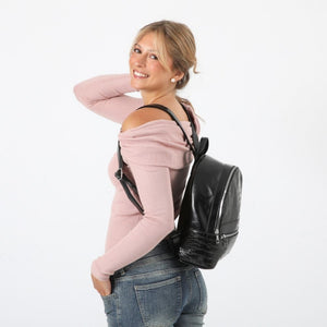 Mochila Aline Negra I-D