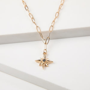 Collar Corto Estefi Dorado i-D