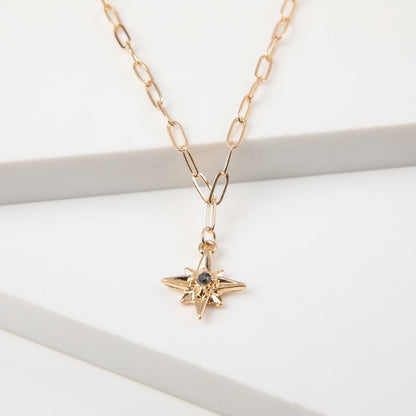 Collar Corto Estefi Dorado i-D