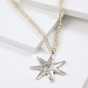 Collar Corto Azur Plateado Humana