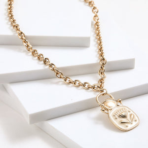 Collar Corto Doria Dorado Tatienne