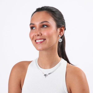 Collar Corto Lunas Plateado Humana