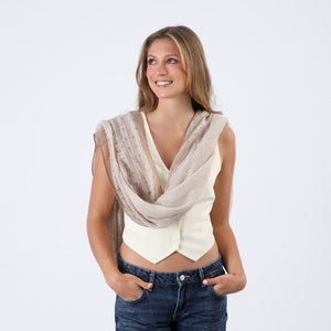 Pañuelo Liso Greg Bordado Beige Humana