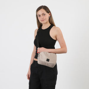 Cartera Bandolera Gijon Nylon beige ID