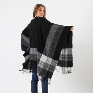 Poncho  Madeira Negro I-D