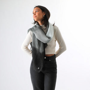 Pañuelo Liso Liam Negro Humana