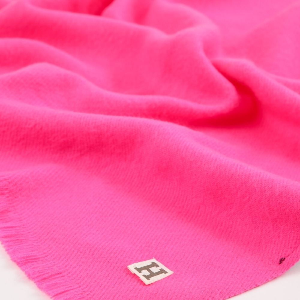 Manta  Solid Rosado Humana