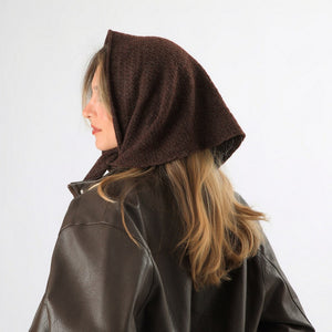 Cuello Tony Brown Humana