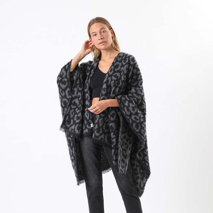 Poncho Leoprad Negro Humana