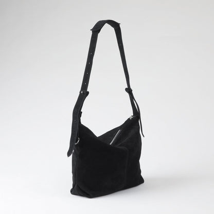 Cartera Cruzada Angie Black Suede Humana