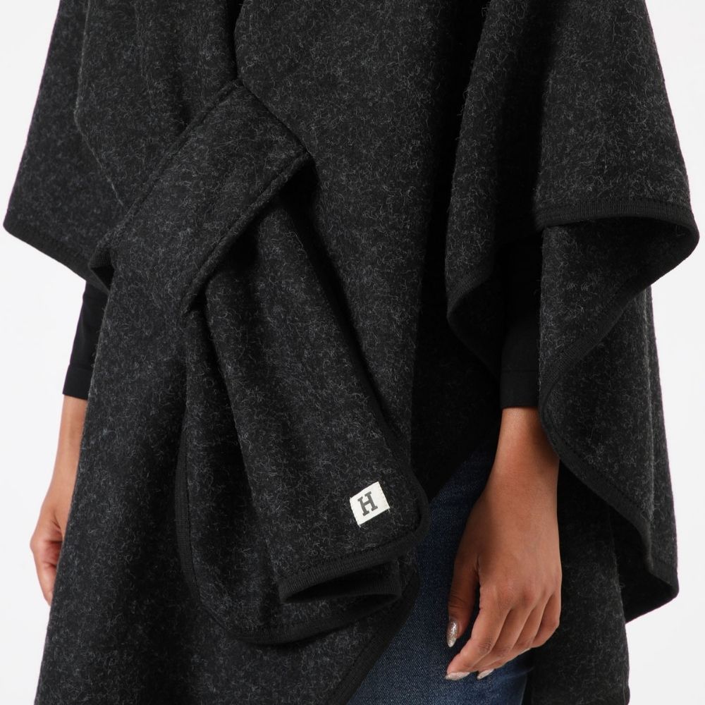 Poncho  Artemisa Negro Humana