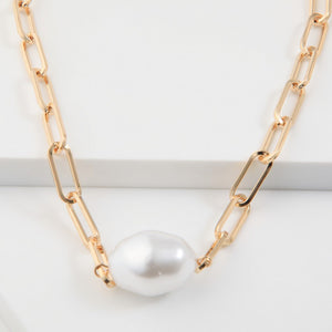 Collar Corto Vera Dorado I-D