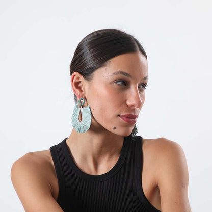 Aros Largo Celidonia Azul Humana