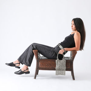 Cartera De Fiesta Bordado Flor Gris Humana