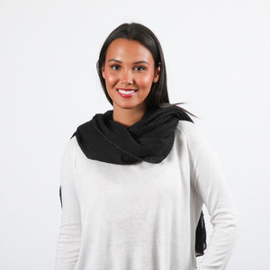 Pañuelo Liso Emelyn Negro Humana