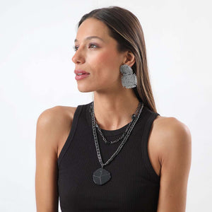 Collar Largo Anís Negro Humana