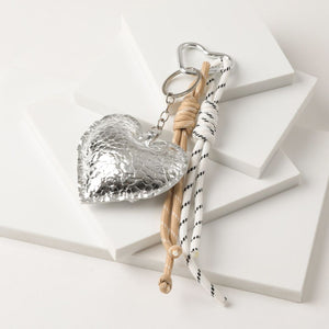 Charm Para Cartera Heart Plateado Humana