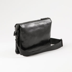 Cartera Bandolera Barbara Ecocuero con tachas Humana