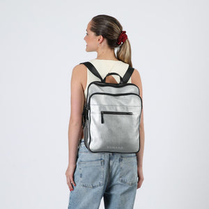 Mochila Computador Bianca Ecocuero Plateado Humana