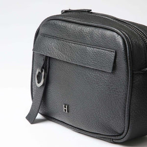 Cartera Cruzada Akira Negra Humana