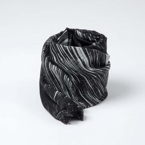 Pañuelo Estampado Meteoritos Negro Humana
