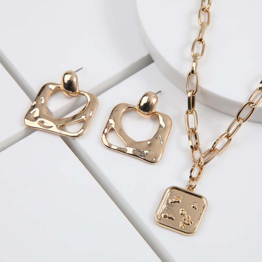 Collar + Aro Almar Dorado Tatienne