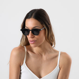 Anteojos Sol Agiba Negro Bobs