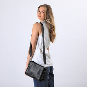 Cartera Cruzada Mony Black Tatienne