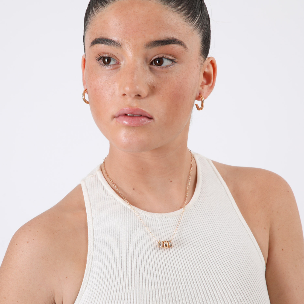 Set de argollas y collar Fio Dorado ID
