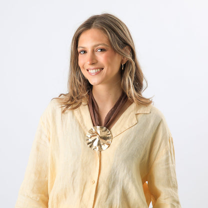 Collar Corto Obi Dorado Humana