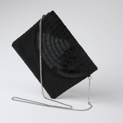 Clutch Queen Negro Humana