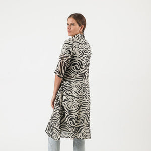 Kimono Mosaic Negro Humana