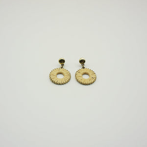 Aros Medianos Beige Modern Craft Chad Tatienne