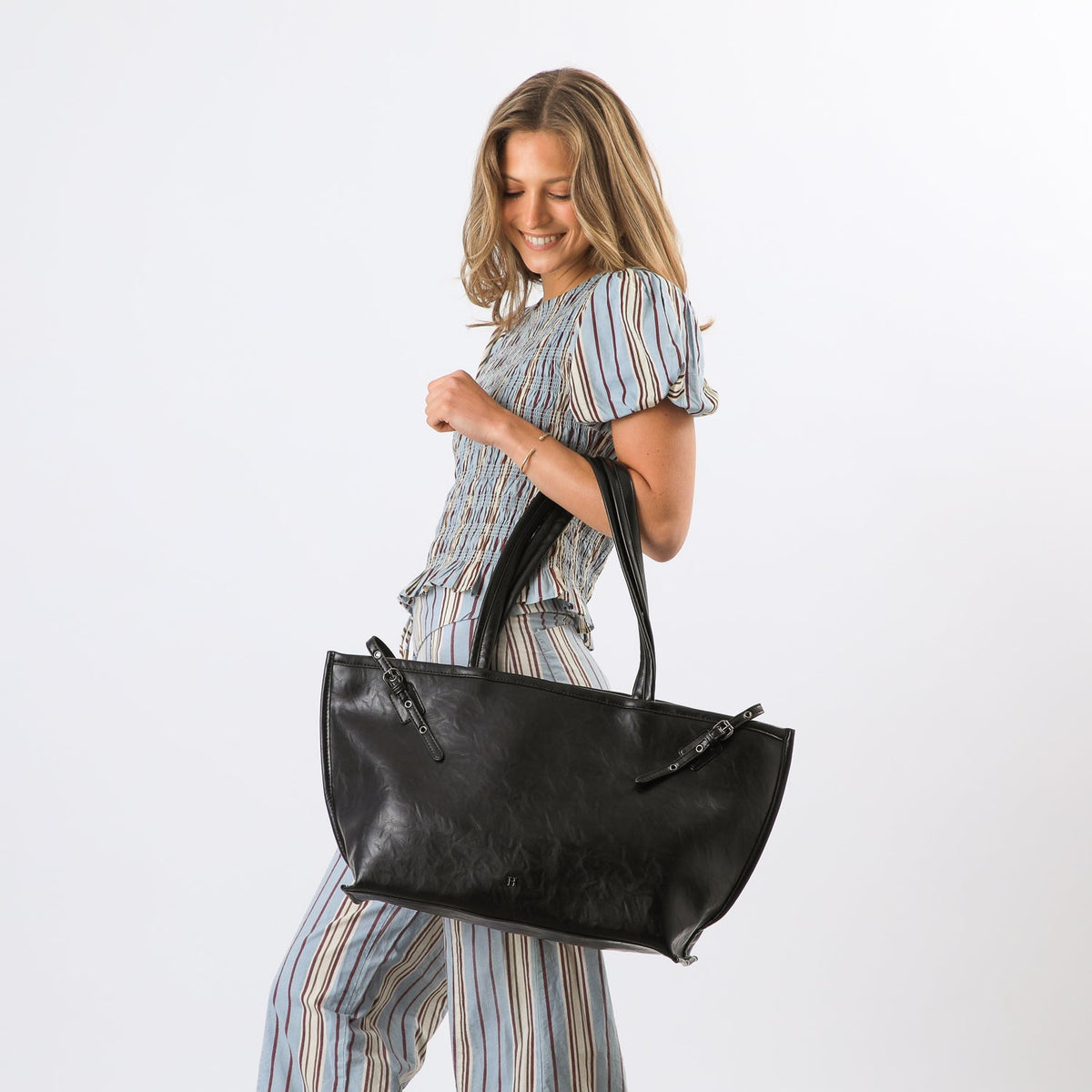 Cartera Tote Alma Black Humana