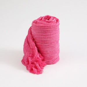 Pañuelo Liso Luci Flecos Fucsia Tatienne