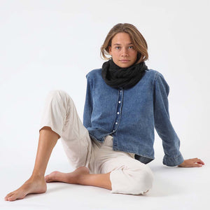 Cuello Gris Tatienne