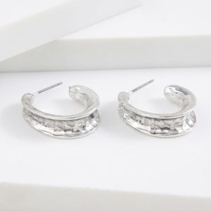 Aros Argolla Martelado Plateado Humana