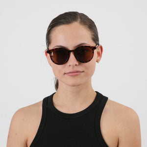 Anteojos de sol Milagros Wayfarer ID