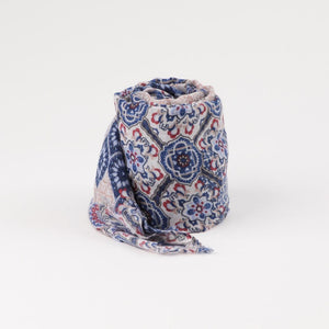 Pañuelo Estampado Marsala Mosaico Azul Id