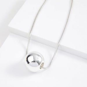 Collar Cadena Círculo Plateado Humana