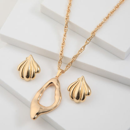 Set De Collar Emma Dorado Humana