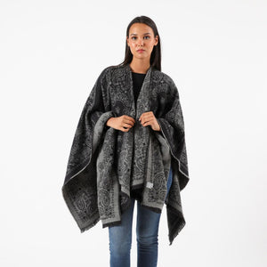 Poncho  Milena Negro Tatienne