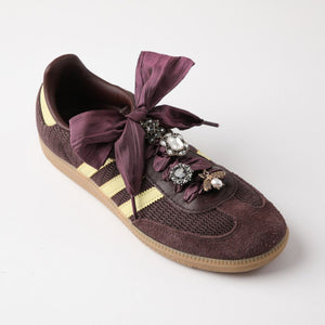 Cordones Con Charms Morado Humana