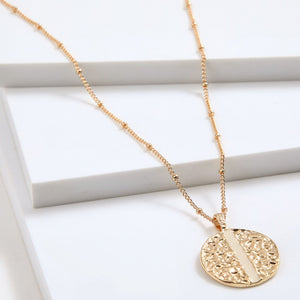 Collar Corto Darcy Dorado Tatienne