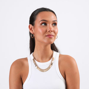 Set de Collar y Aros Petal Dorado Humana